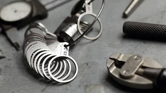 Does Resizing a Ring Damage It? – Azzallure