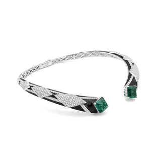 Ancestral Zamrud Collar Necklace in 925 sterling silver with pavé-set lab-created emerald sapphires.