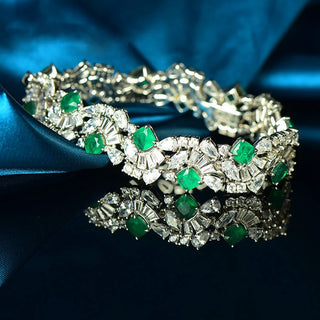 Emerald Reign Bracelet in sterling silver with lab-created green sapphires – elegant emerald bracelet design for women.