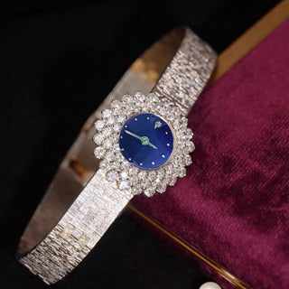 Lucky Retro Watch with a 26 mm stainless steel case, quartz movement, and matching stainless steel band in gold finish.