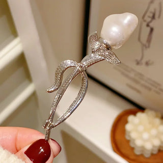 Tulip Baroque Pearl Brooch