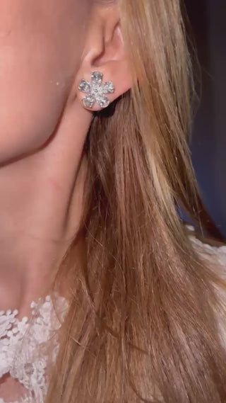 10CT Lab Diamond Flower Studs: 18K gold earrings set with ten 1-carat lab-grown diamonds arranged in a flower pattern.