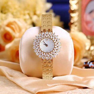 Lucky Retro Watch with a 26 mm stainless steel case, quartz movement, and matching stainless steel band in gold finish.